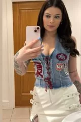 Minola, London escort